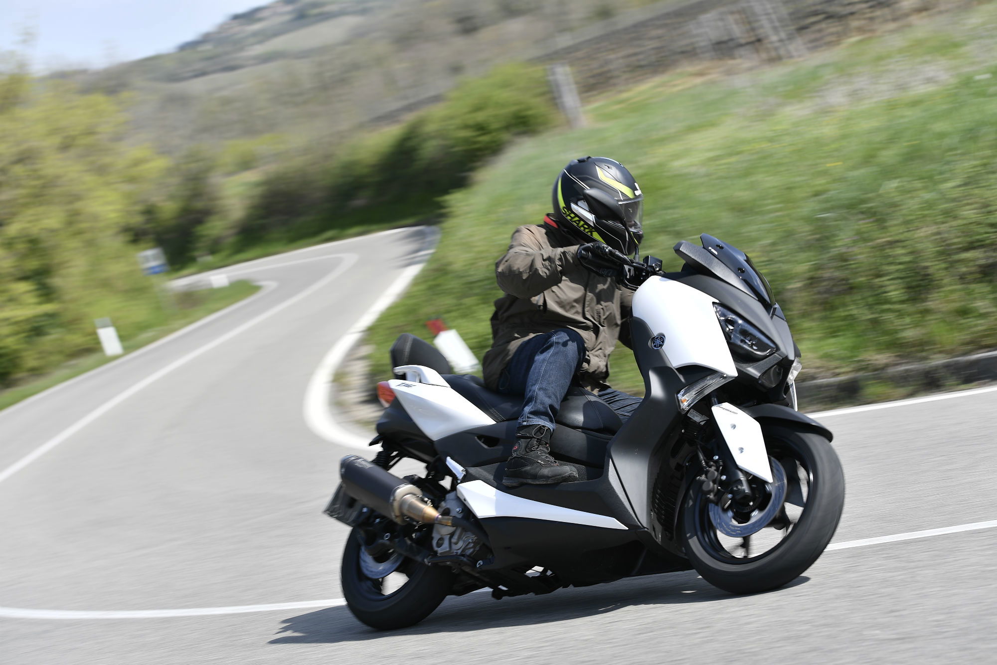 Yamaha XMAX 300 review Visordown